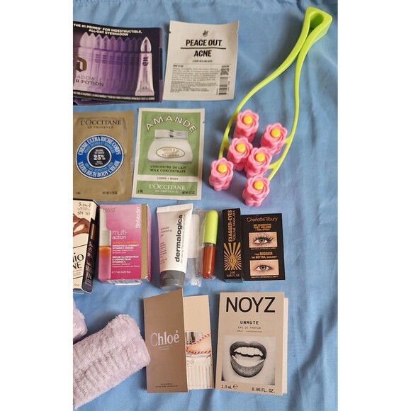 22-Piece Assorted Ulta Beauty Sample Pack - Picture 2 of 6